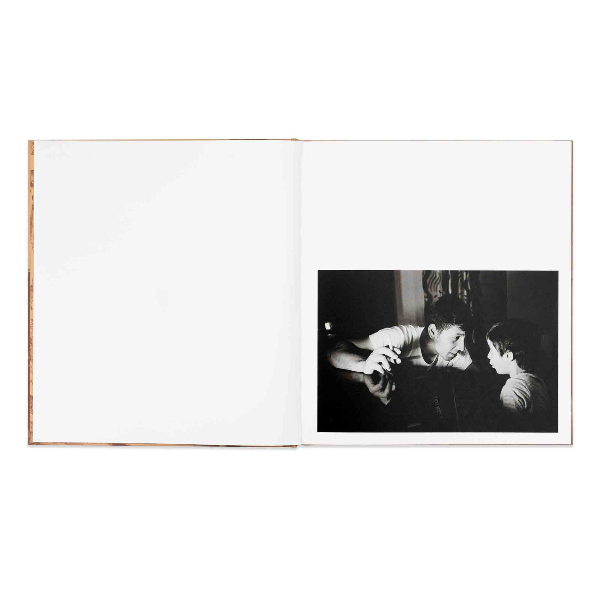Silence is a gift di Ciro Battiloro pubblicato da Chose Commune