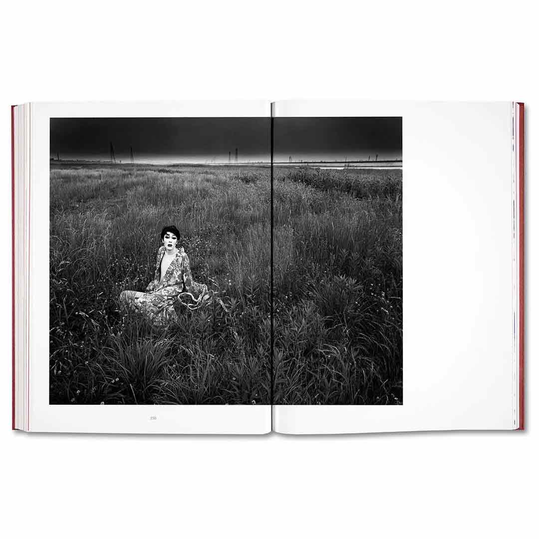 Eikoh Hosoe pubblicato da Mack